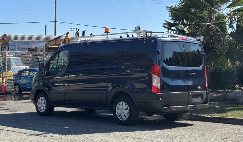 
								2016 Ford Transit-150 full									