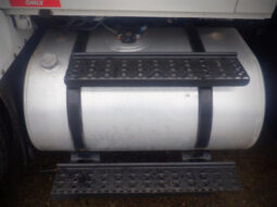 
										2008 International 7400 full									