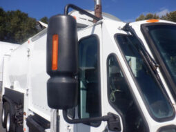 
										2008 International 7400 full									