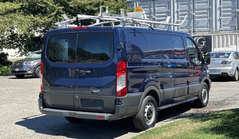 
								2016 Ford Transit full									