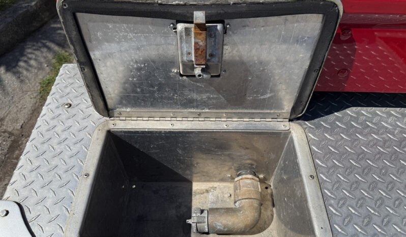 
								1991 International 4600 full									