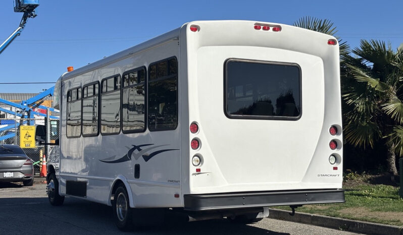 
								2013 Ford Econoline full									
