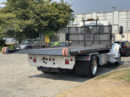 2020 Peterbilt 330