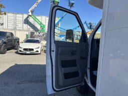 
										2013 Ford Econoline full									
