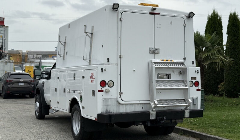 
								2008 Ford F-450 full									