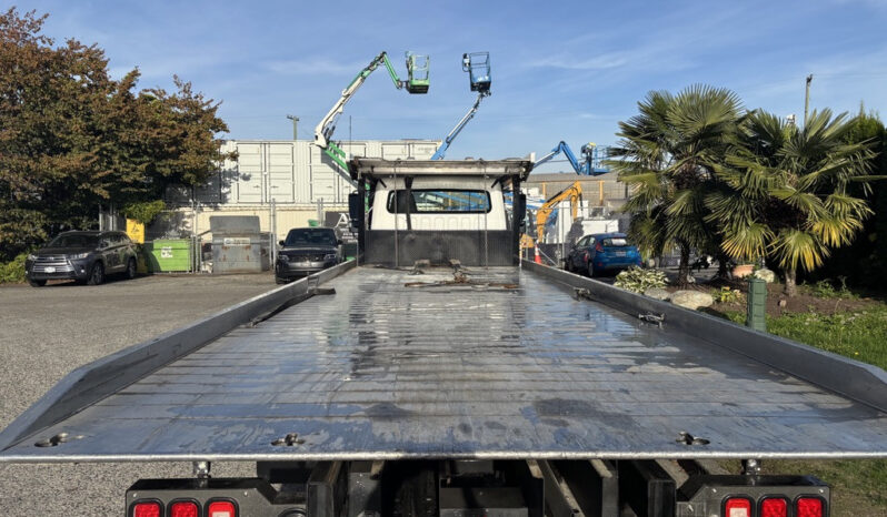 
								2022 Freightliner M2 106 full									