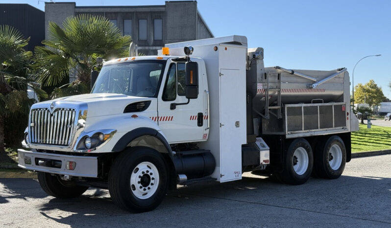 
								2011 International WorkStar full									