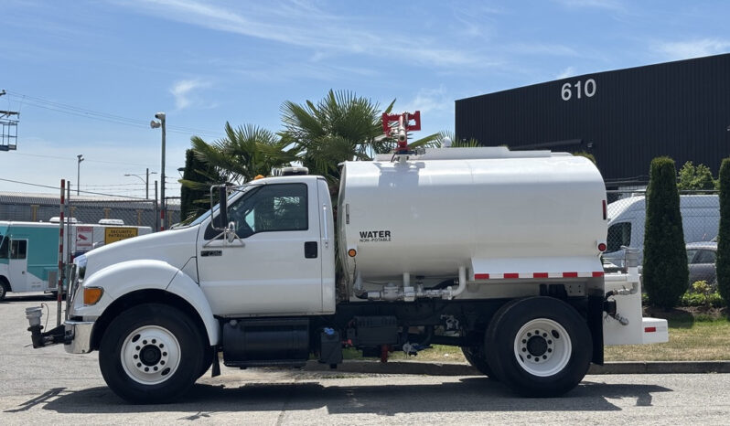
								2015 Ford F750 full									