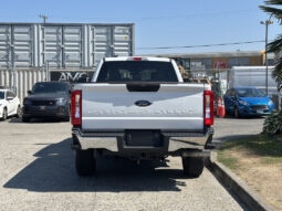 
										2023 Ford F-350 Super Duty full									