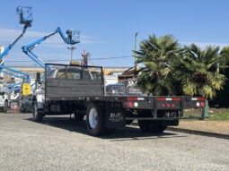 
										2004 Ford F750 full									