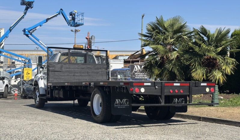 
								2004 Ford F750 full									
