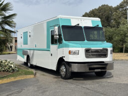
										2020 Freightliner MT45 full									