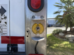 
										2015 Freightliner M2 106 full									