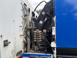 
										2013 International DuraStar full									