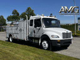 2004 Freightliner M2 106