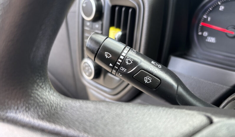 
								2023 Chevrolet Silverado 2500HD full									