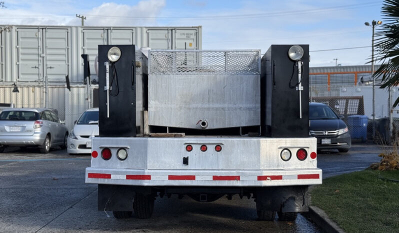
								2008 Ford F-550 full									