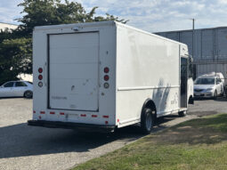 
										2012 Ford E-450 Super Duty full									