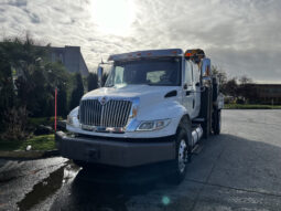 
										2013 International 4300 full									