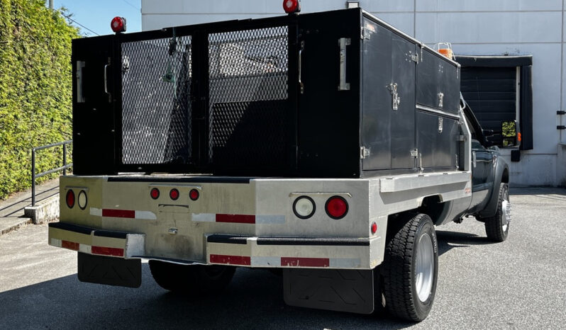 
								2008 Ford F-550 full									