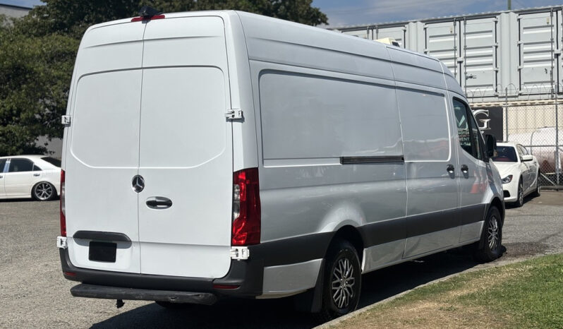 
								2019 Mercedes-Benz Sprinter full									