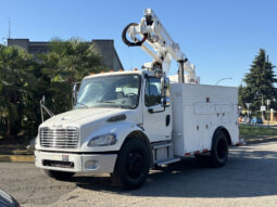 
										2006 Freightliner M2 106 full									
