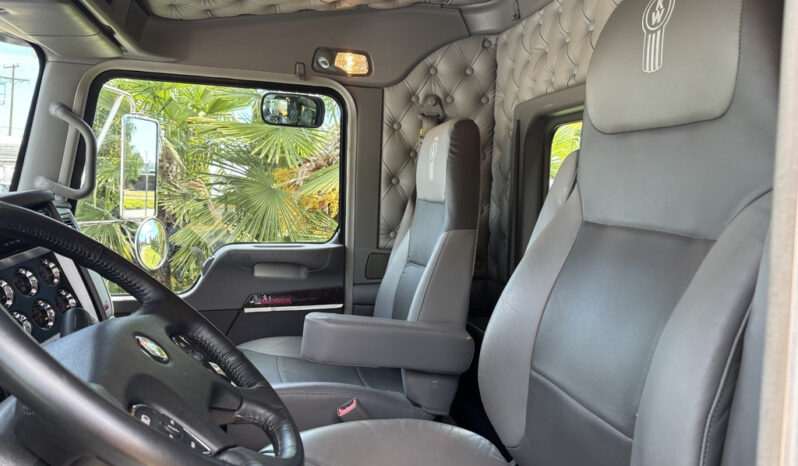 
								2018 Kenworth T800 full									