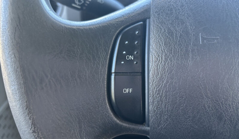 
								2013 Ford Econoline full									