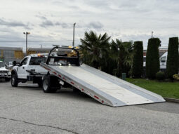 2022 Ford F600