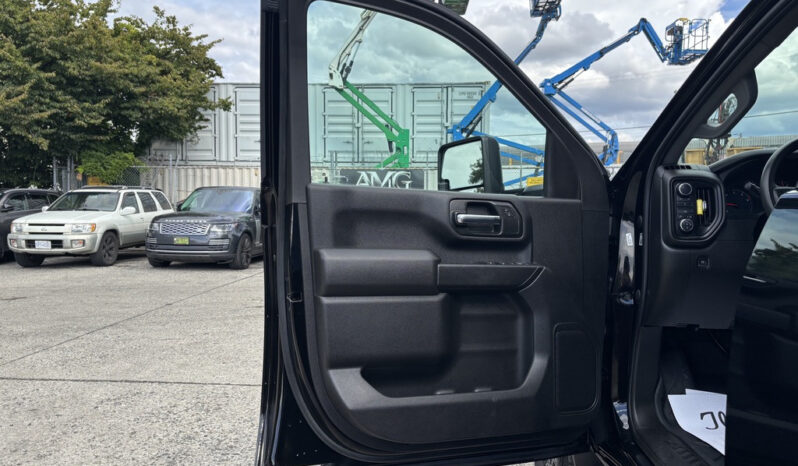 
								2023 Chevrolet Silverado 2500HD full									