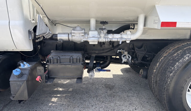 
								2015 Ford F750 full									
