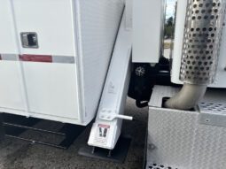 
										2008 Kenworth T300 full									