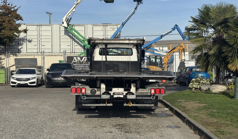 
								2022 Freightliner M2 106 full									