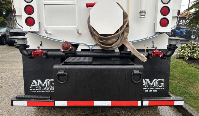
								2019 International DuraStar full									