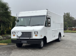 
										2012 Ford E-450 Super Duty full									