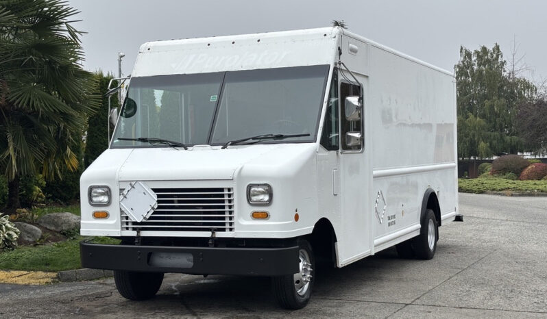 
								2012 Ford E-450 Super Duty full									