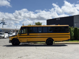 
										2011 Freightliner M2 106 full									