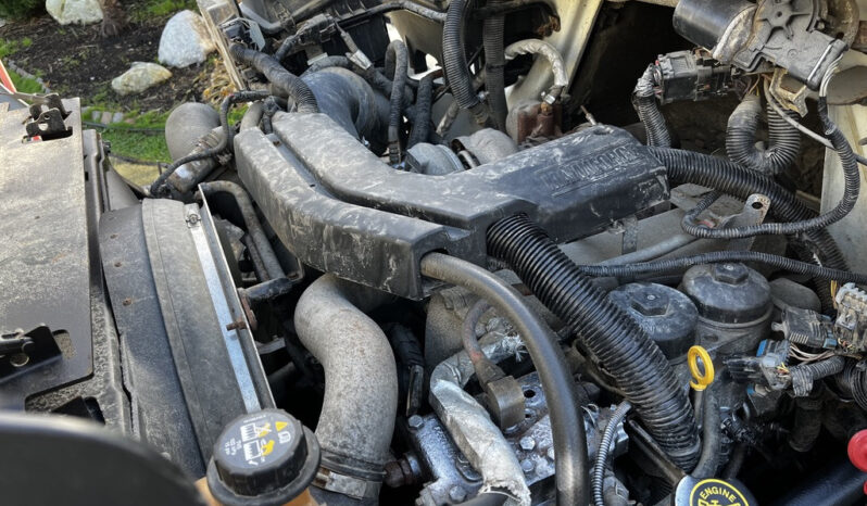 
								2013 International 4300 full									