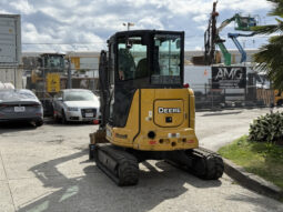 
										2017 John Deere 35G full									