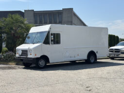 
										2012 Ford E-450 Super Duty full									