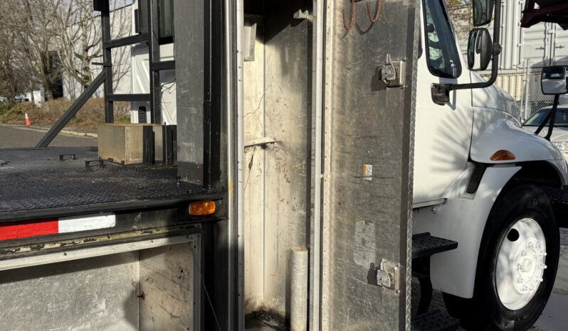 
								2010 International 4300 full									