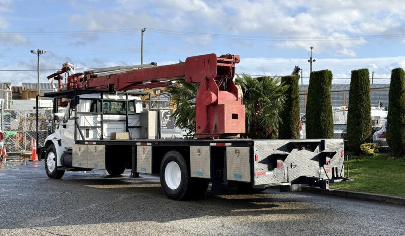 
								2010 International 4300 full									