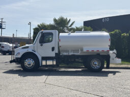 
										2014 Freightliner M2 106 full									
