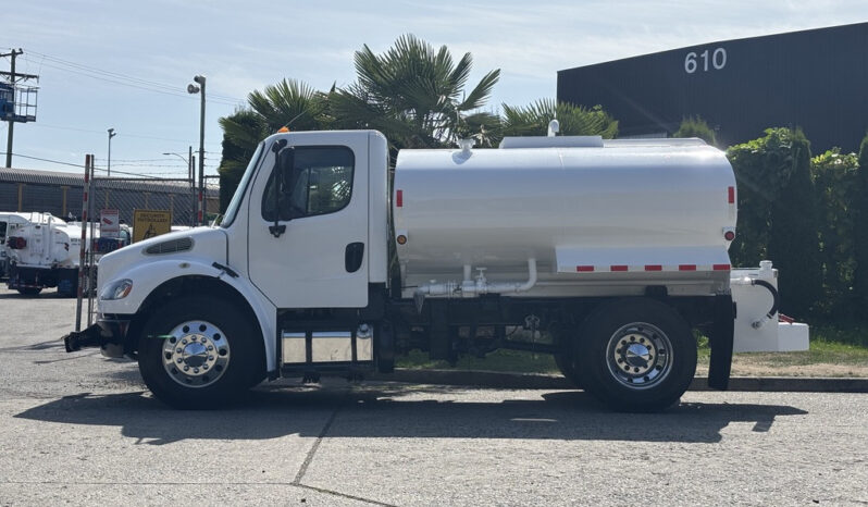 
								2014 Freightliner M2 106 full									