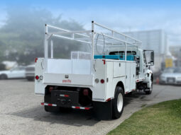 
										2011 International 4300 full									