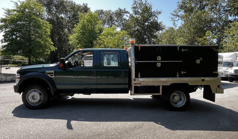 
								2008 Ford F-550 full									