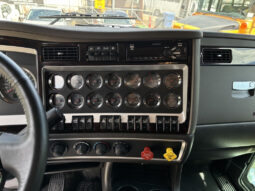 
										2018 Kenworth T800 full									