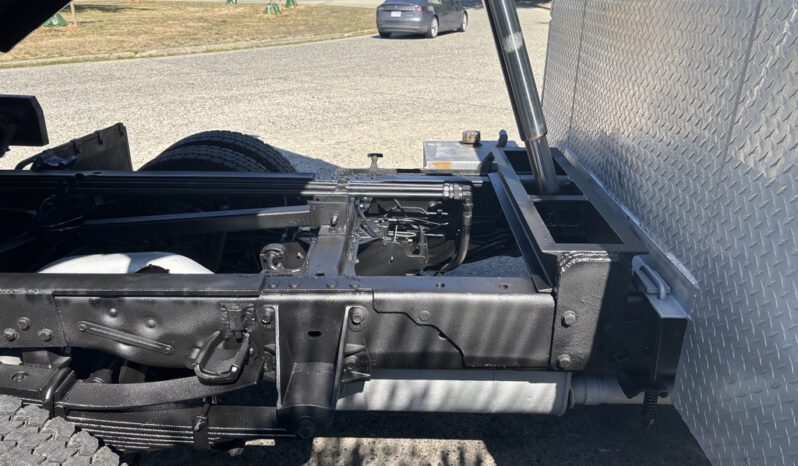 
								2016 Ford F-550 full									