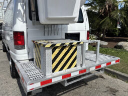 
										2012 Ford E-350 full									