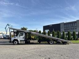 
										2022 Freightliner M2 106 full									
